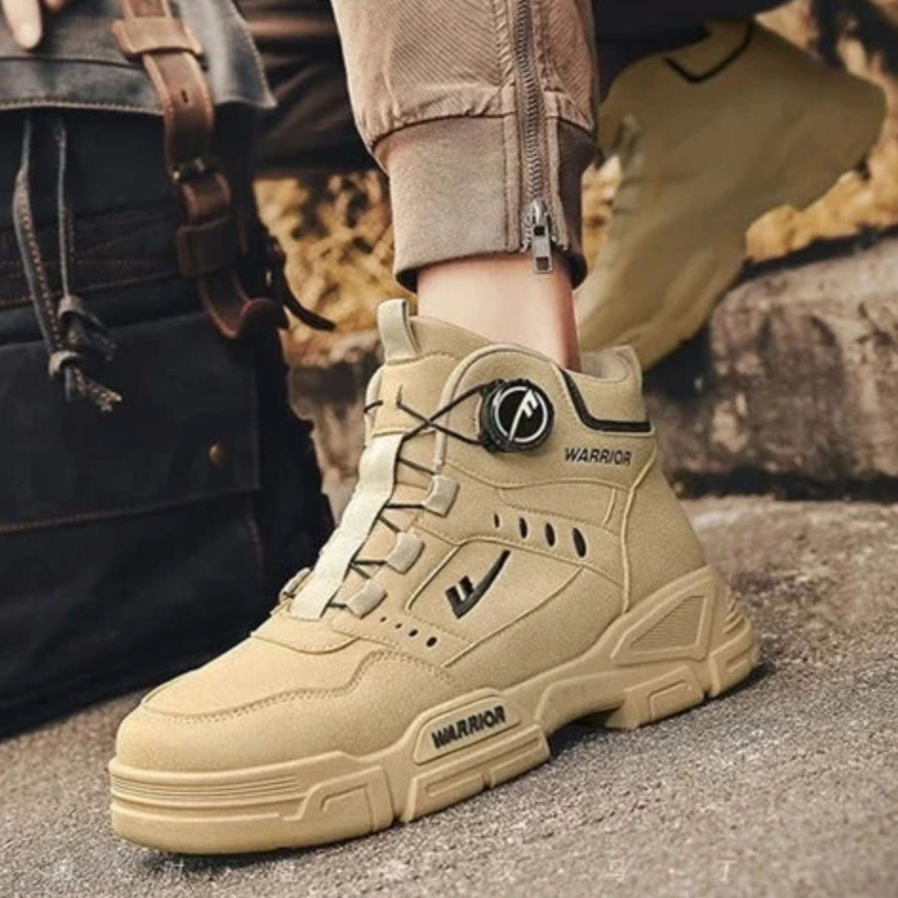 Kit Bota Militar Warrior Masculina Couro Legítimo [+ BRINDES]